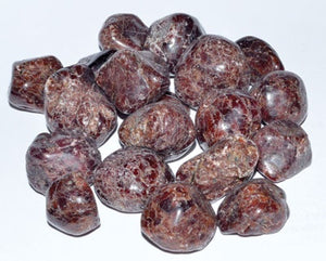 Garnet Tumbled Stones